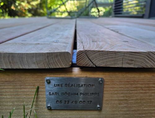 Réalisation de plaques inox découpe laser personnalisée